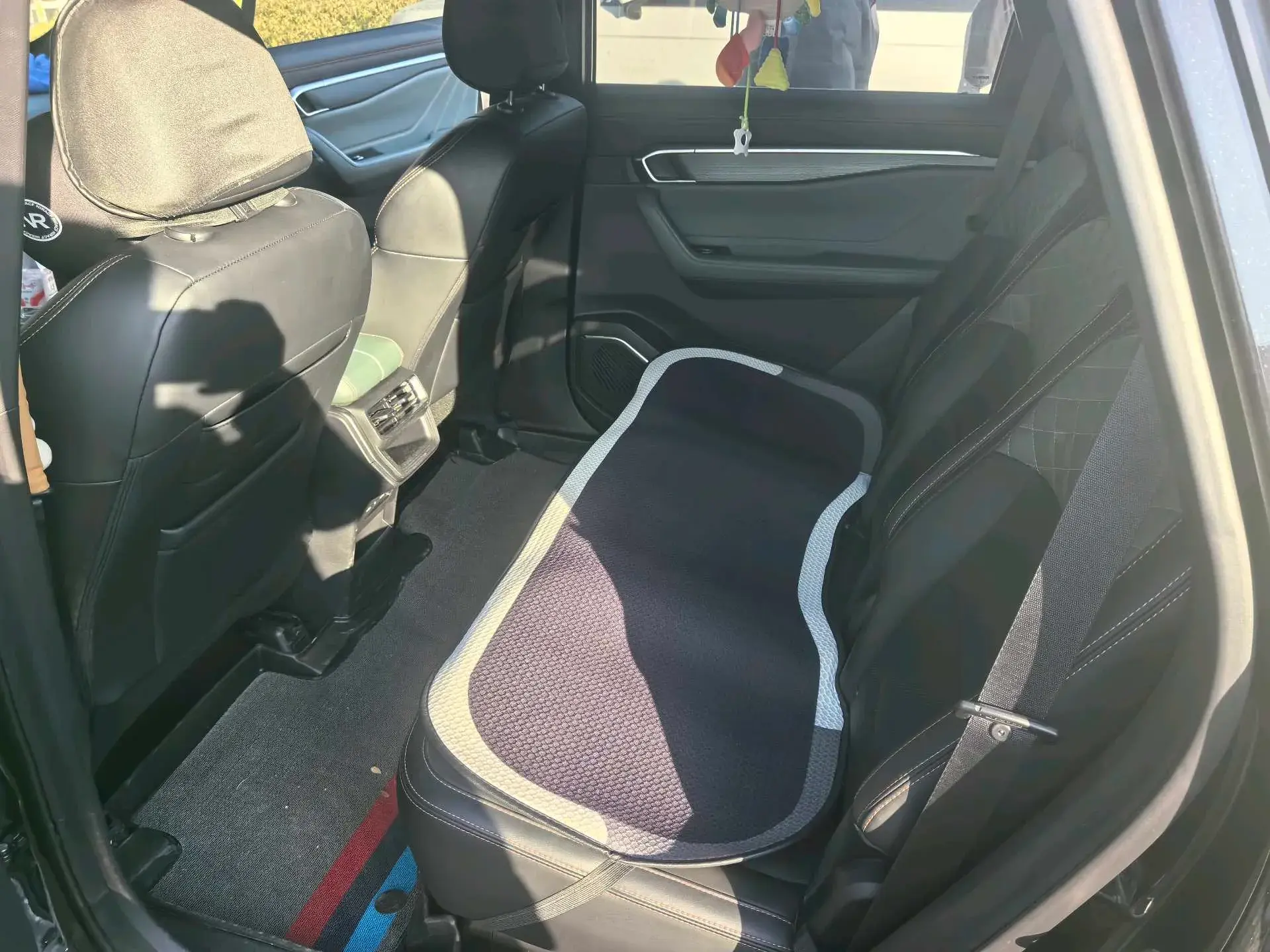 2023 GEELY STARRAY thumbnail 4