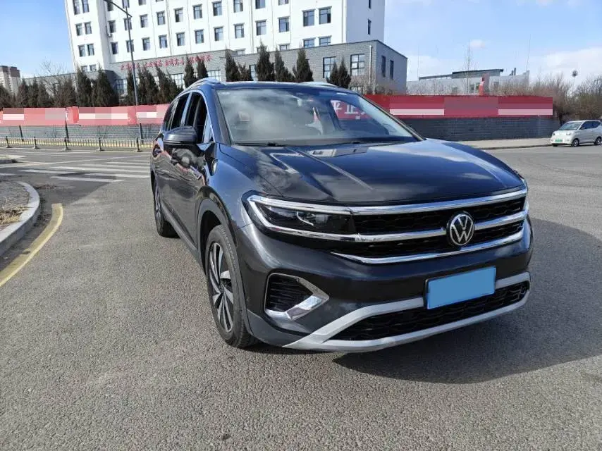 2021 VOLKSWAGEN TALAGON thumbnail 3