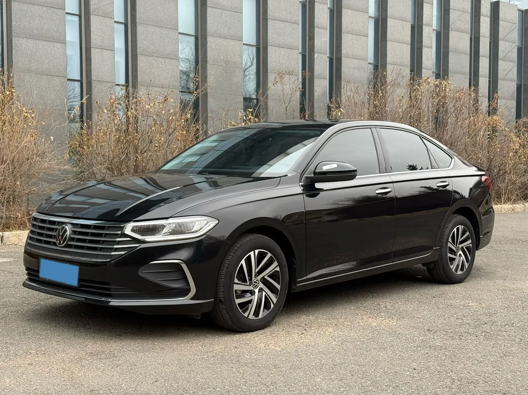 2023 VOLKSWAGEN LAVIDA view 1