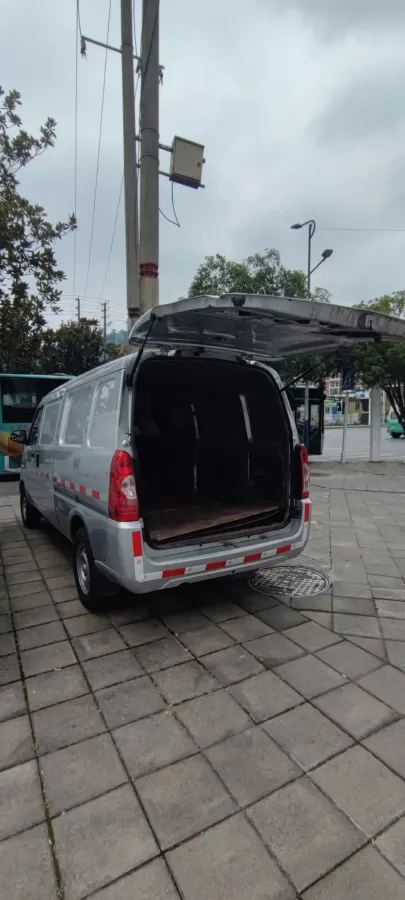 2020 WuLing RongGuang EV BEV 41.6KWH,autocango,china used car exporter,china ev exporter,chinese used car exporter,chinese used ev exporter