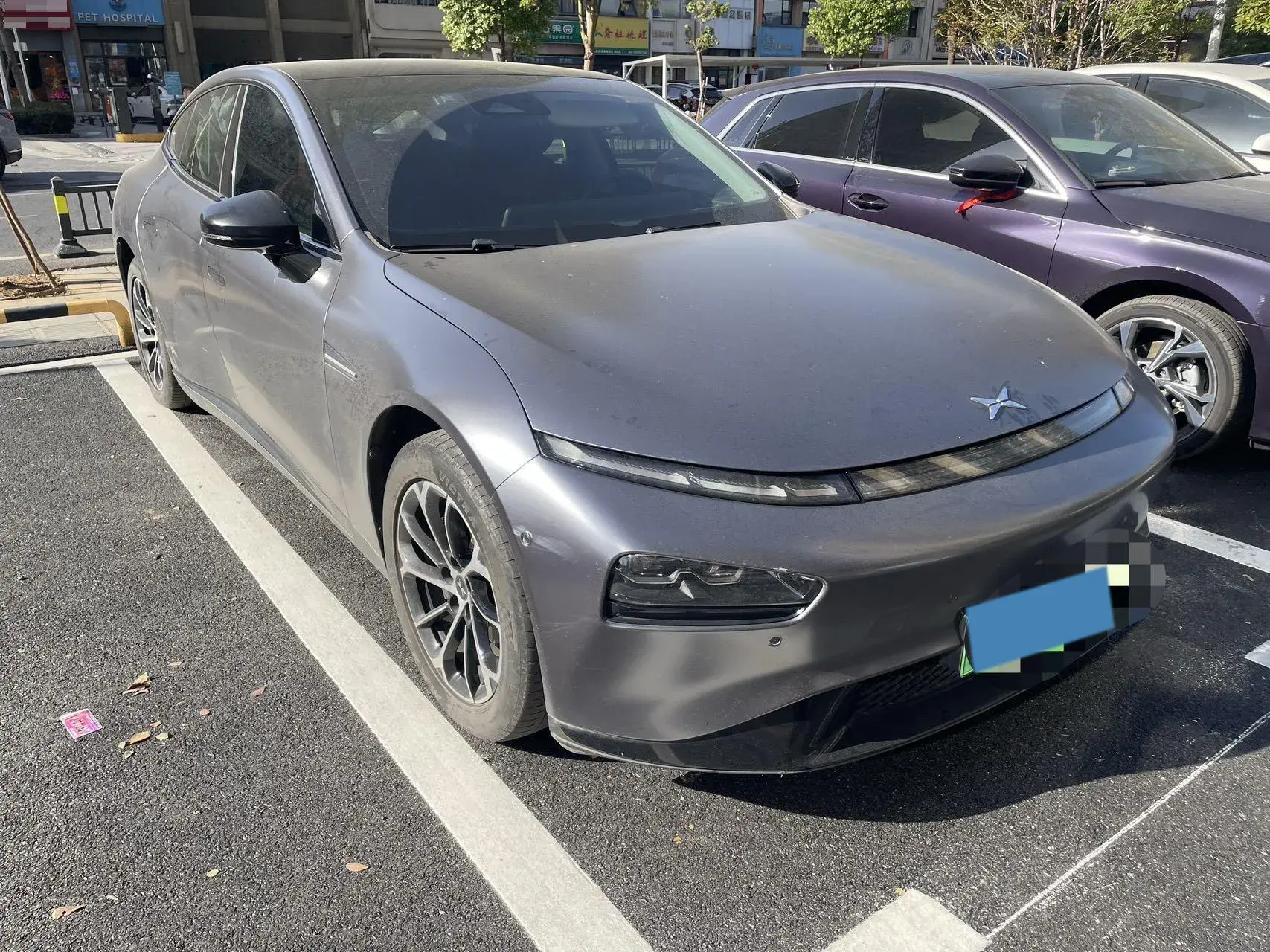 2020 XPENG P7 thumbnail 2