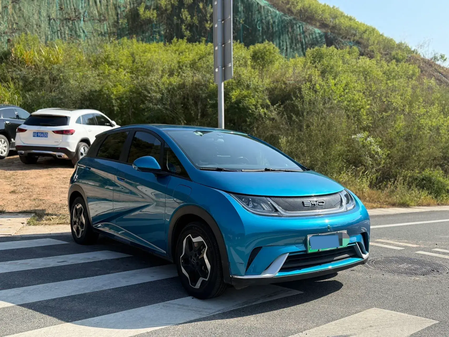 2021 BYD DOLPHIN thumbnail 3