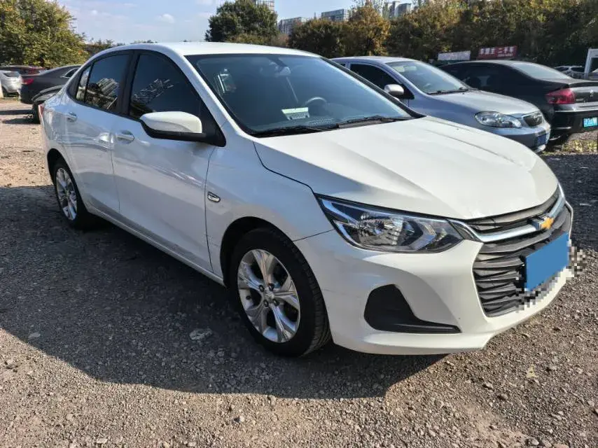 2021 CHEVROLET CAVALIER thumbnail 3