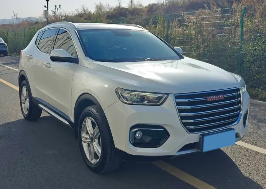 2018 Haval H4 1.5T 169HP L4 7DCT,autocango,china used car exporter,china ev exporter,chinese used car exporter,chinese used ev exporter