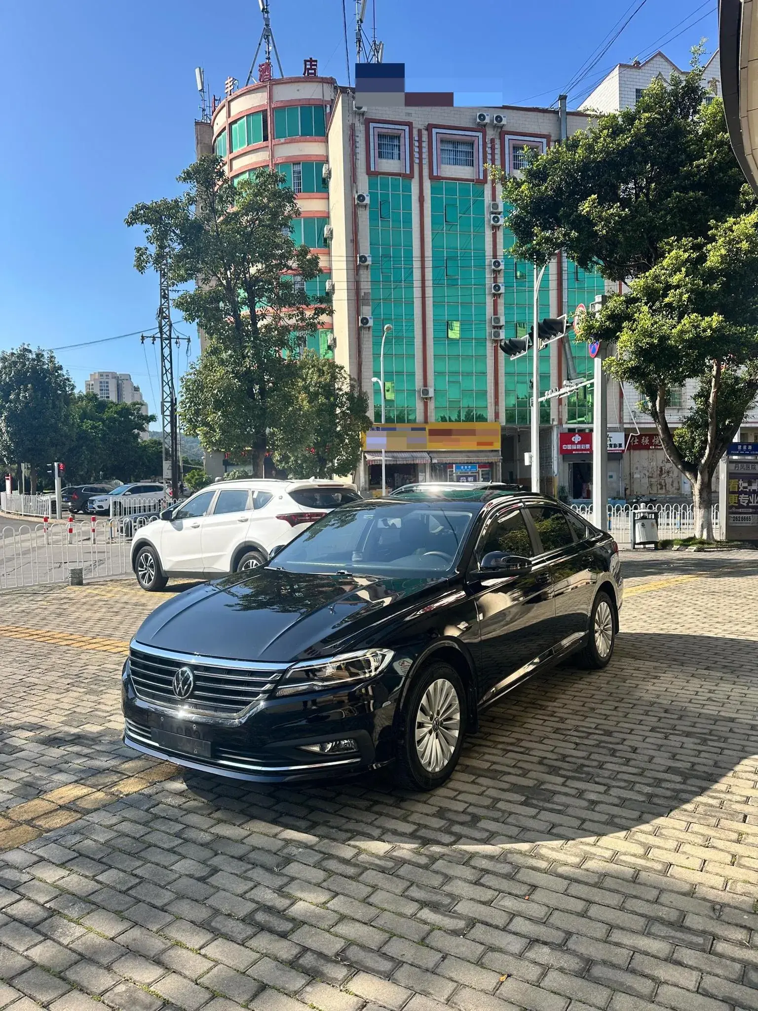 2021 VOLKSWAGEN LAVIDA view 1