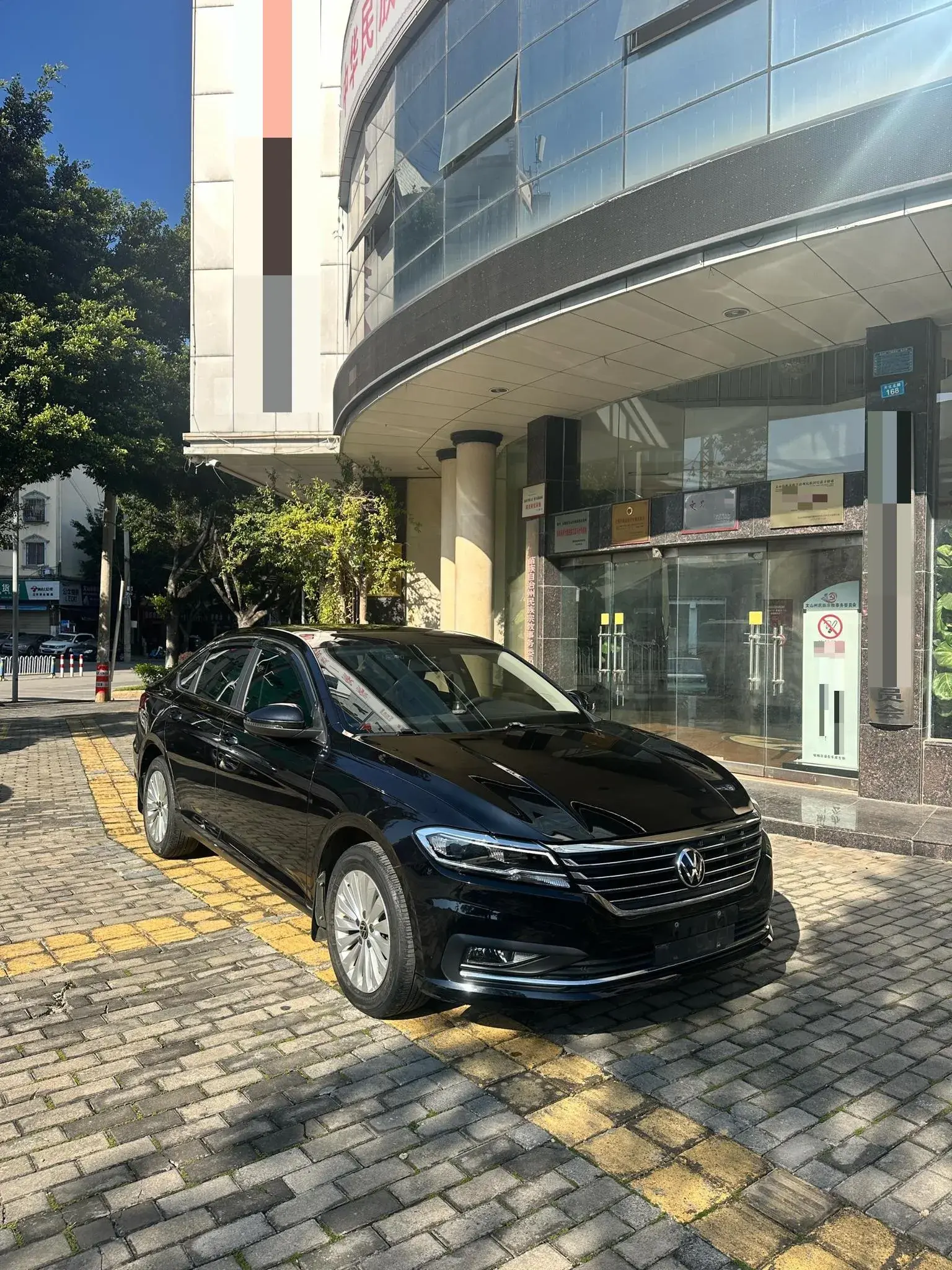 2021 VOLKSWAGEN LAVIDA thumbnail 3