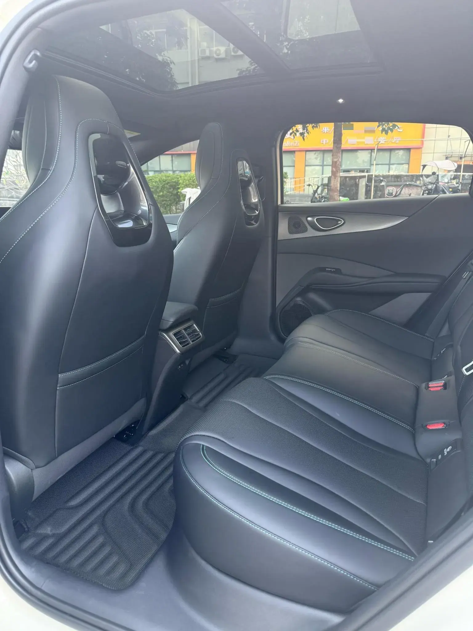 2025 BYD SEAL06 thumbnail 4