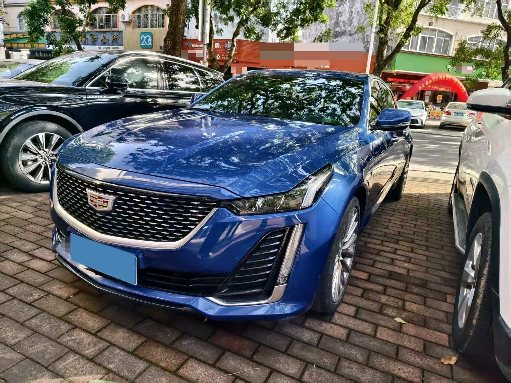 2021 CADILLAC CT5 view 1