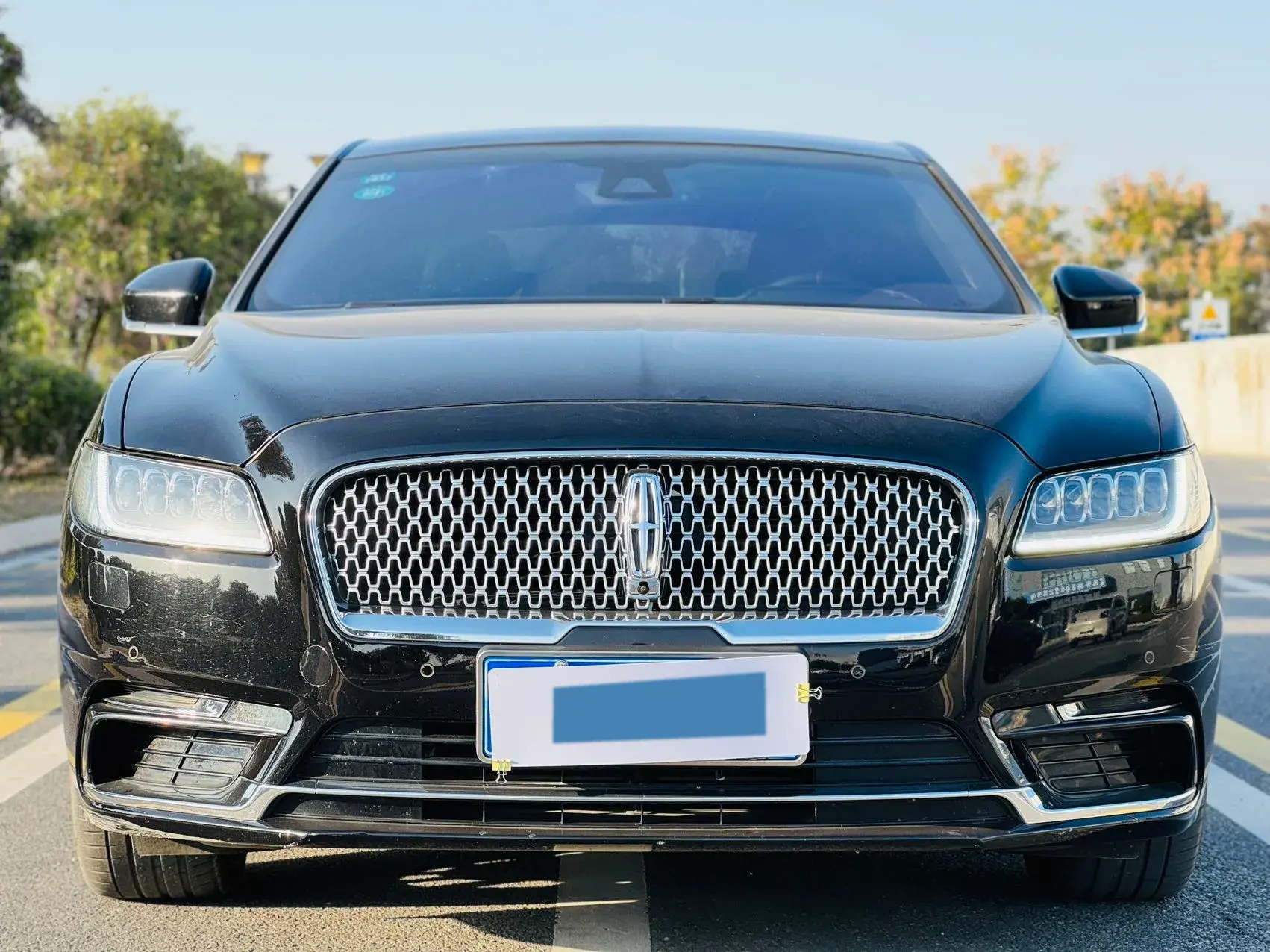2019 LINCOLN CONTINENTAL thumbnail 2