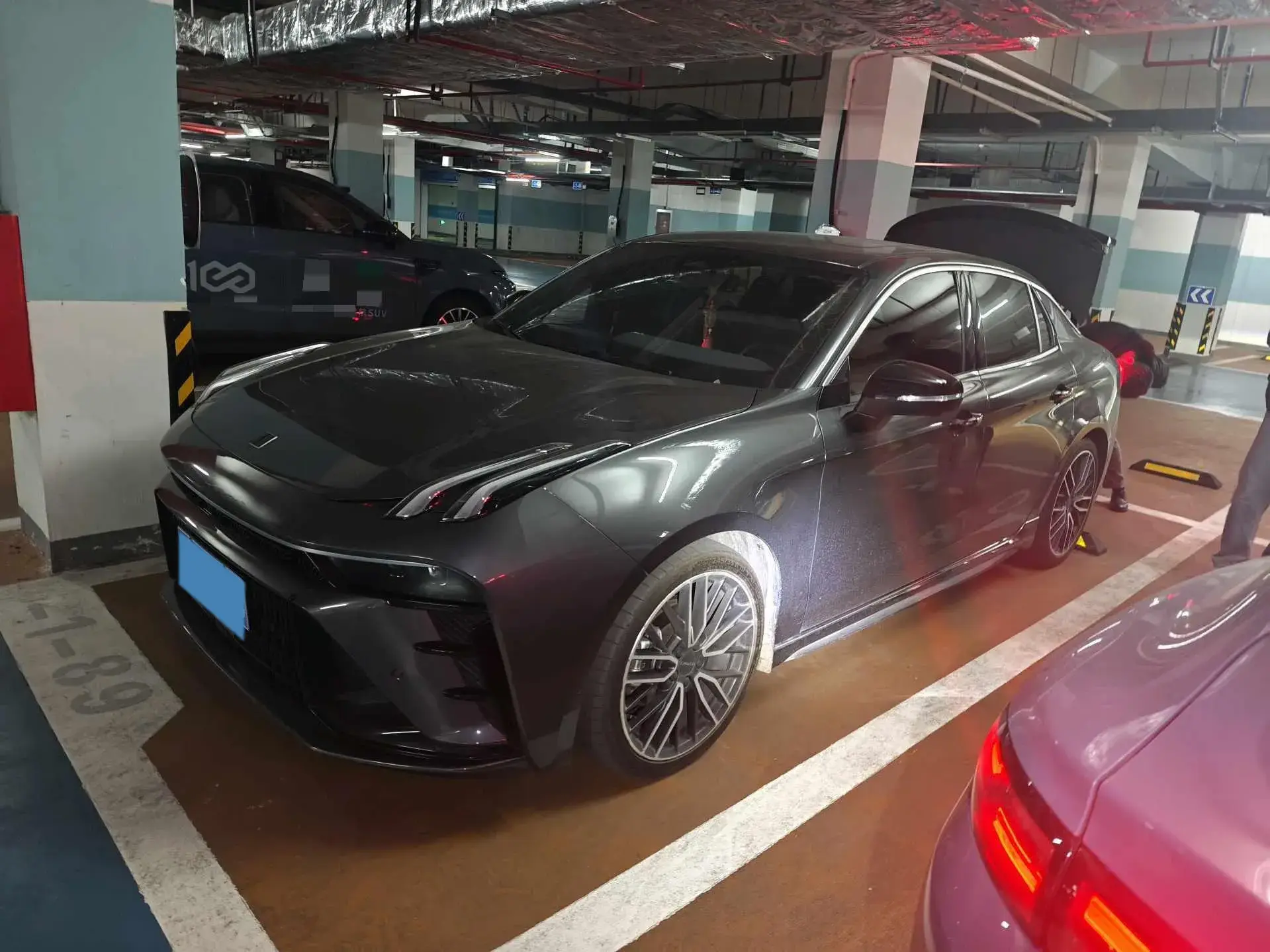 2022 LYNK&CO 03 view 1