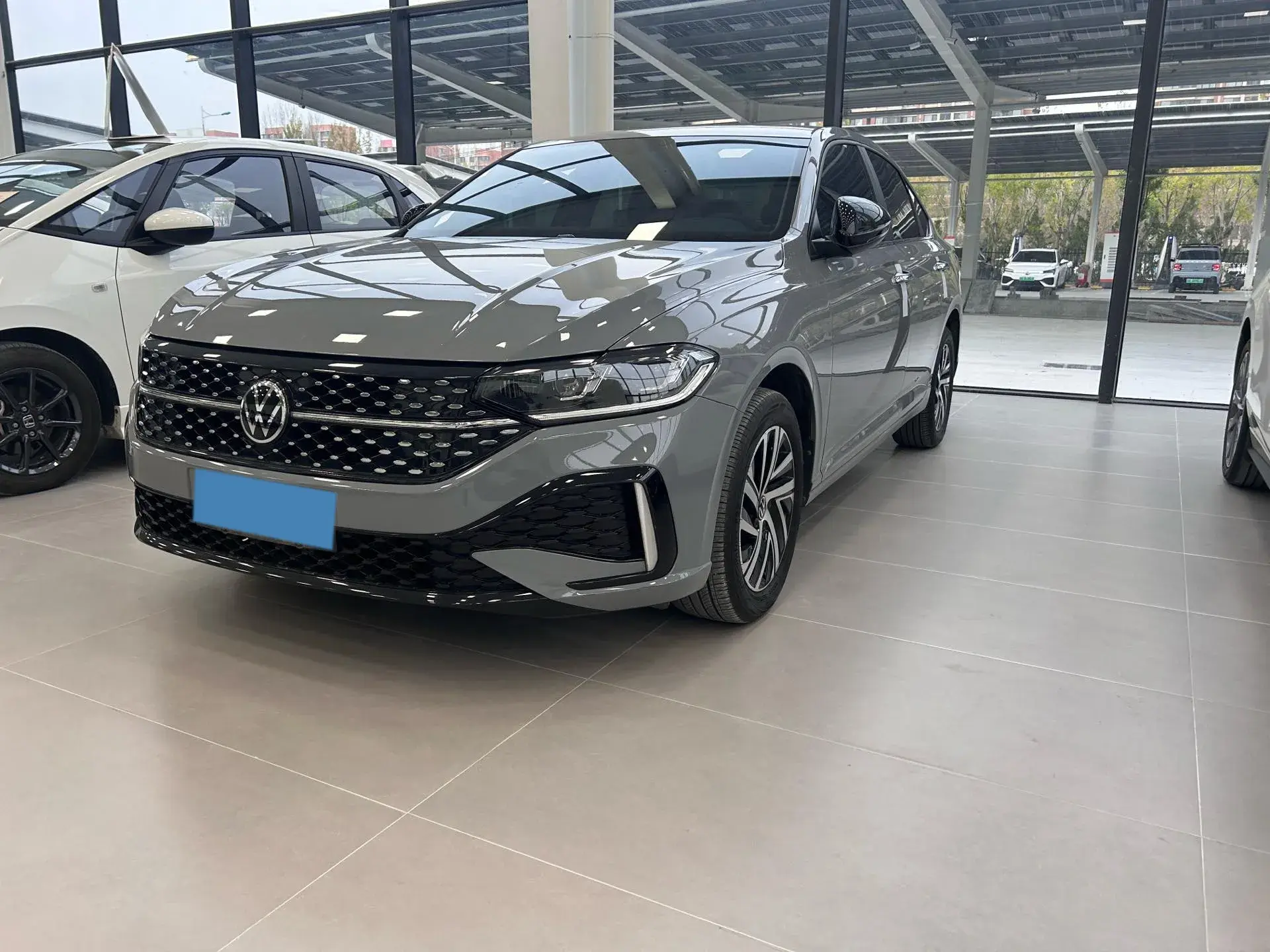 2023 VOLKSWAGEN LAVIDA view 1