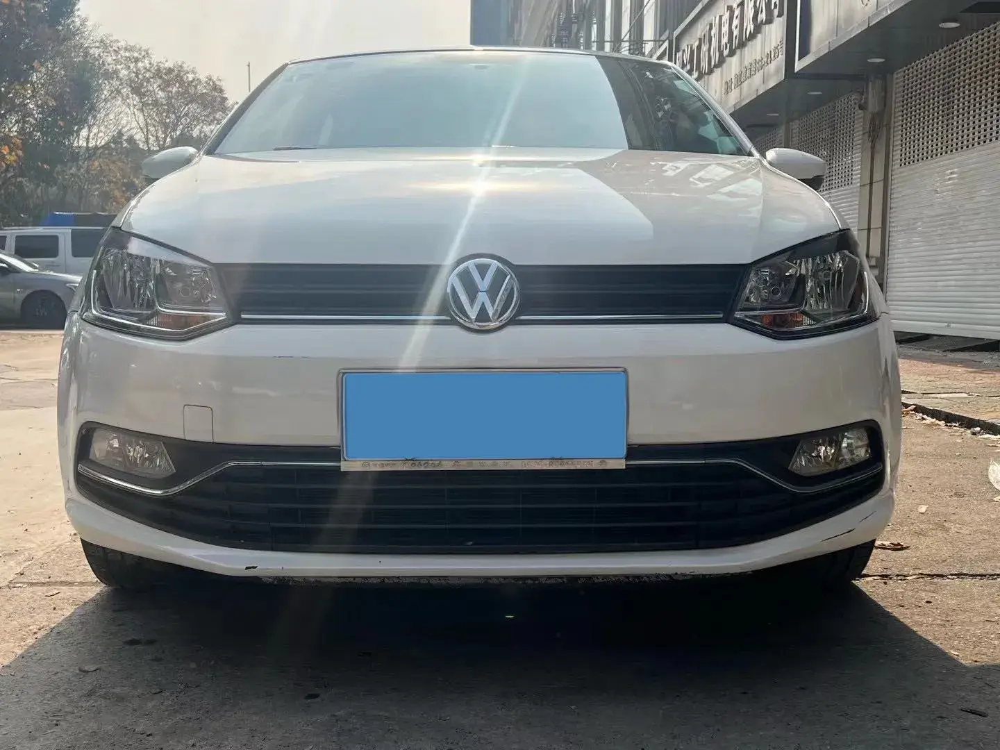 2018 VOLKSWAGEN POLO thumbnail 2