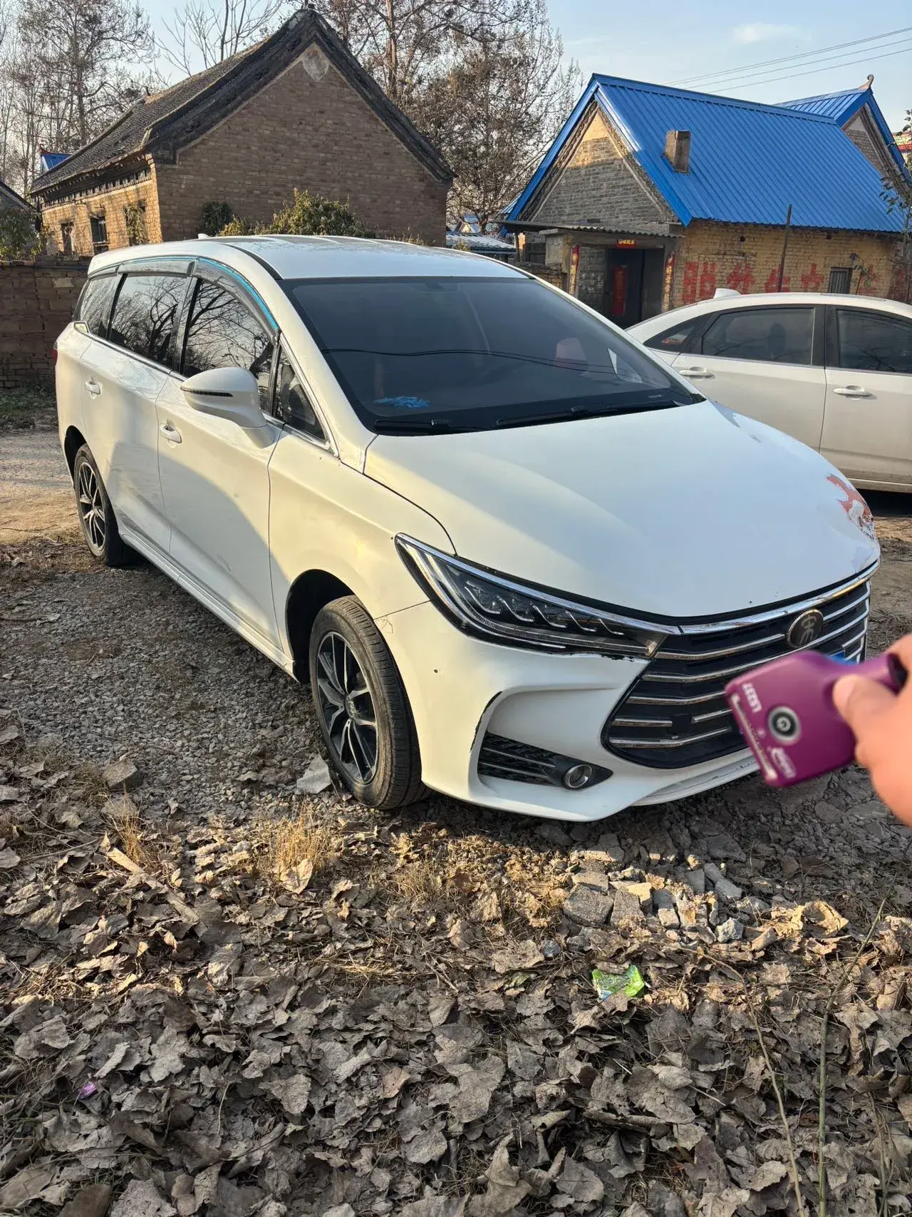 2018 BYD SONG thumbnail 2