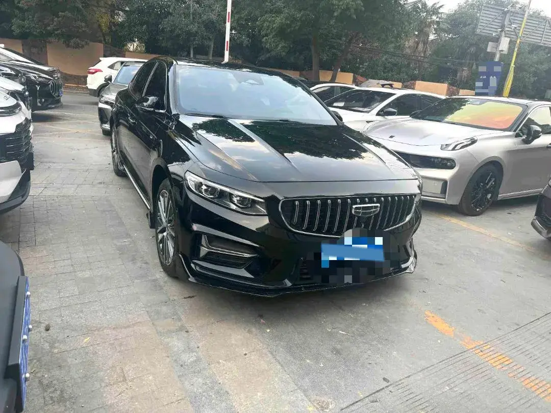 2023 GEELY PREFACE thumbnail 3