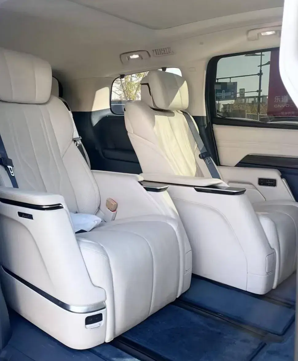 2023 BUICK CENTURY thumbnail 4