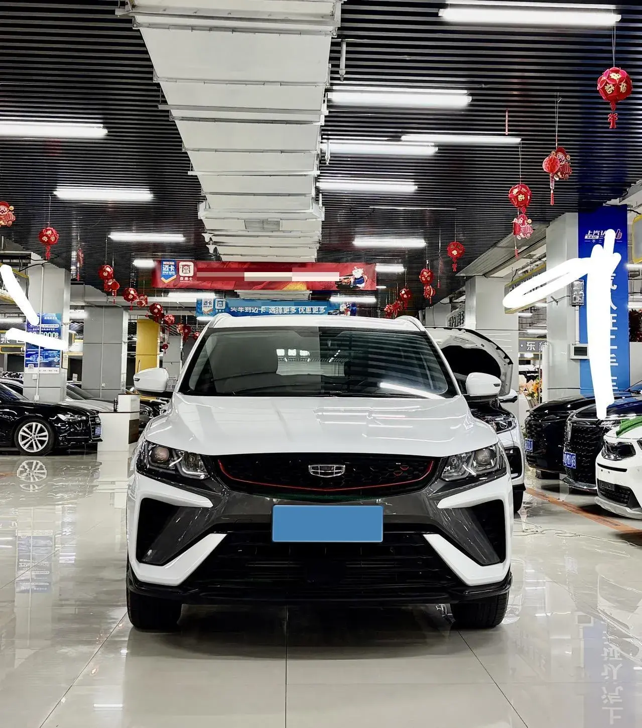 2021 GEELY COOLRAY thumbnail 2