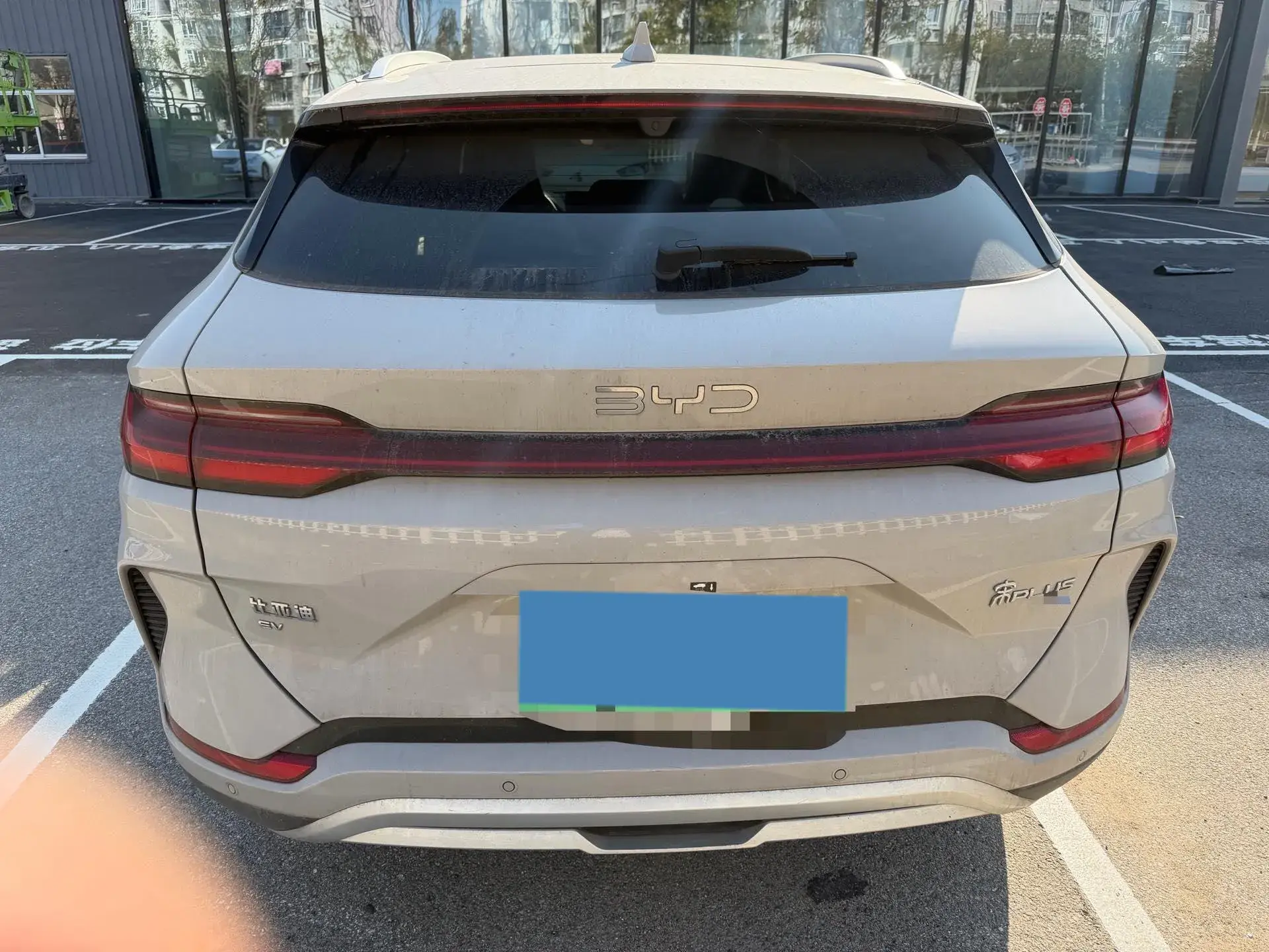 2025 BYD SONG thumbnail 3