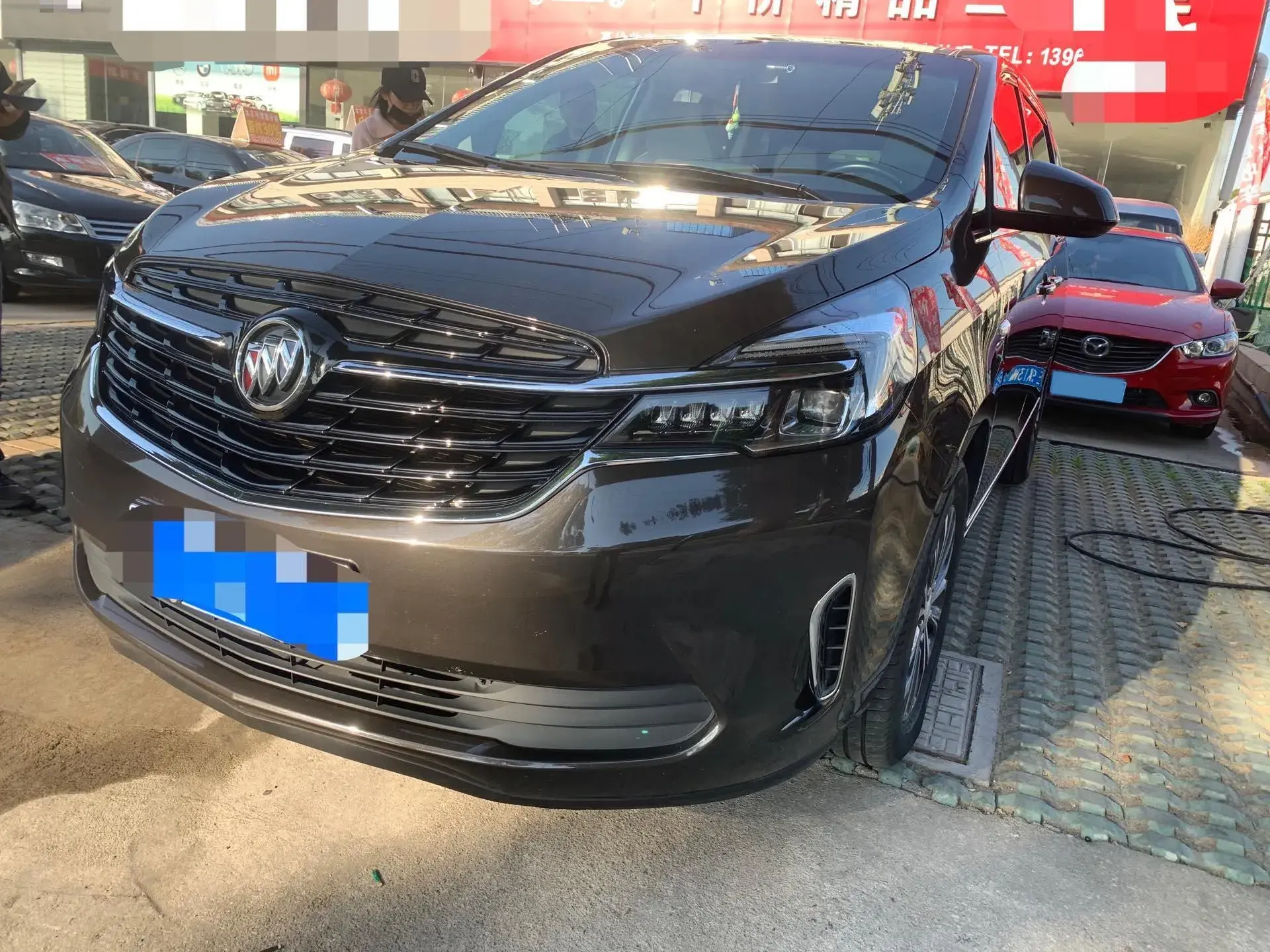 2021 BUICK GL8 view 1