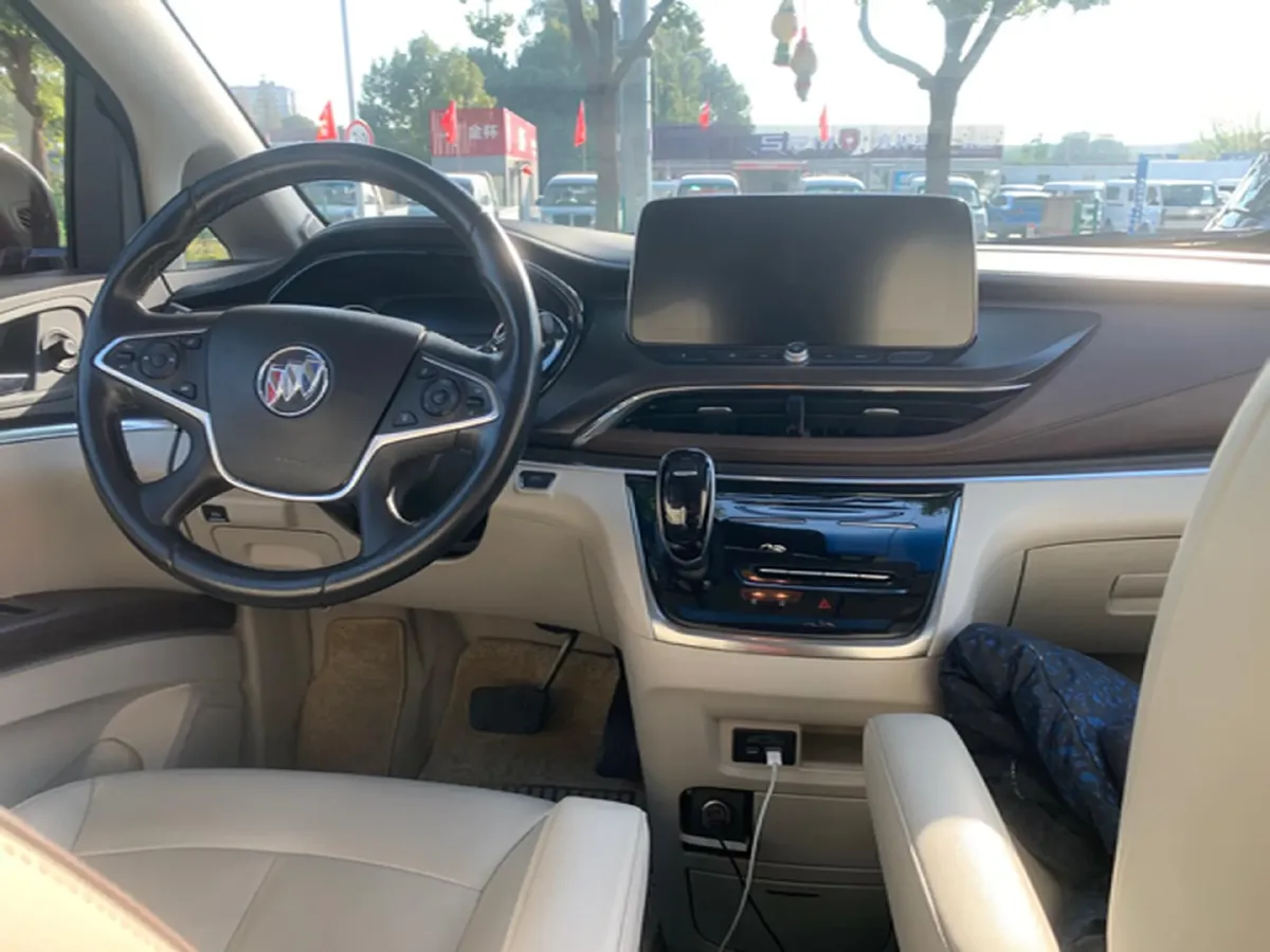 2021 Buick GL8 2.0T 237HP L4 9AT,autocango,china used car exporter,china ev exporter,chinese used car exporter,chinese used ev exporter
