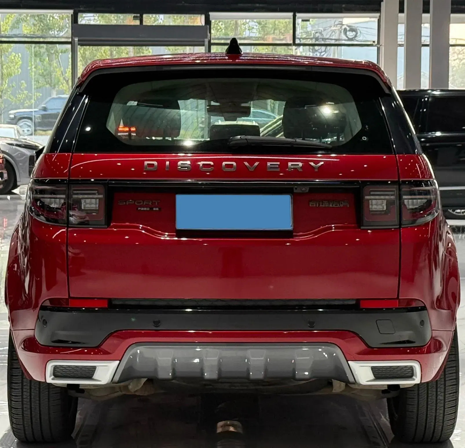 2020 LAND ROVER thumbnail 4