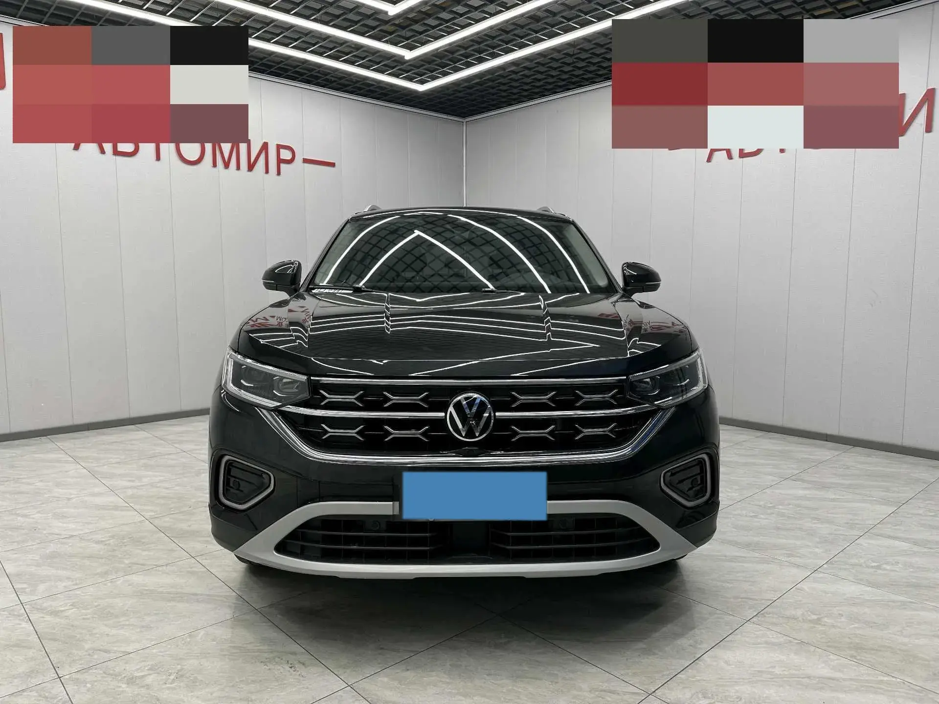 2023 VOLKSWAGEN TAYRON thumbnail 3