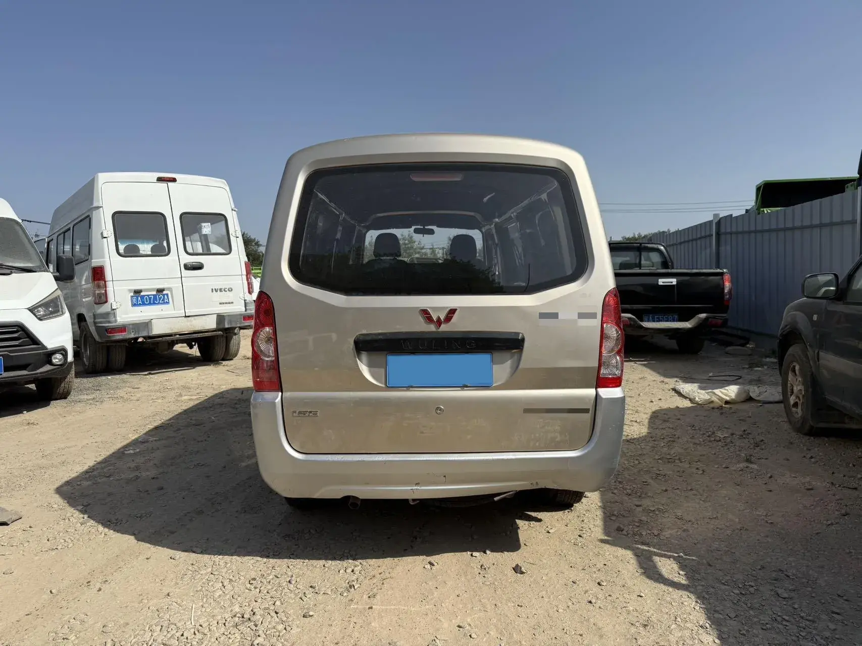 2017 WULING RONGGUANG thumbnail 4