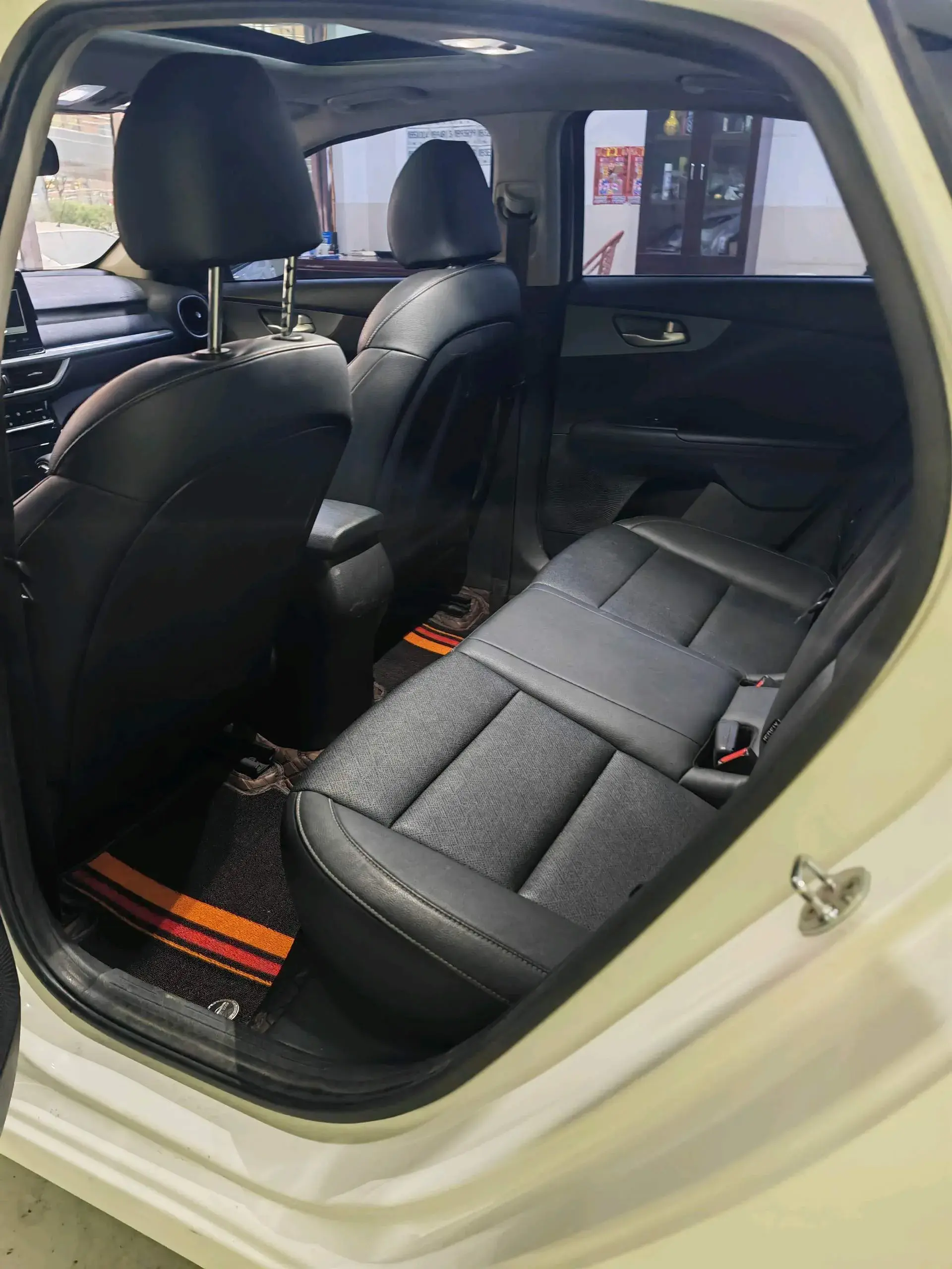 2021 KIA K3 thumbnail 4