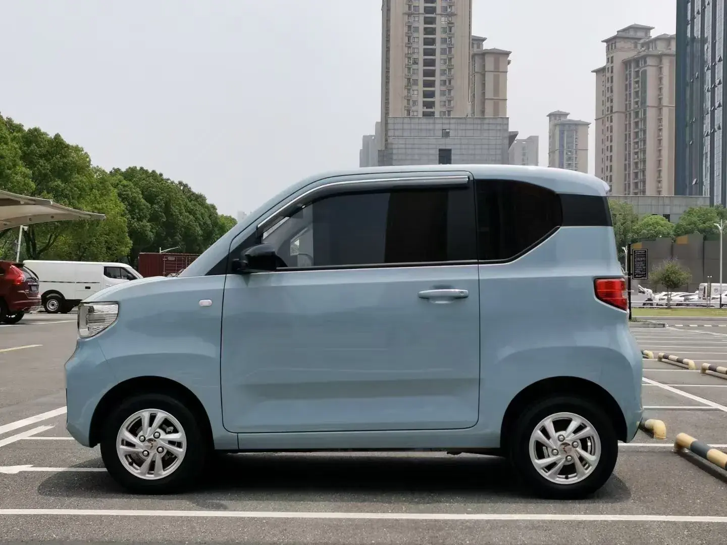 2020 WULING HONGGUANG thumbnail 3