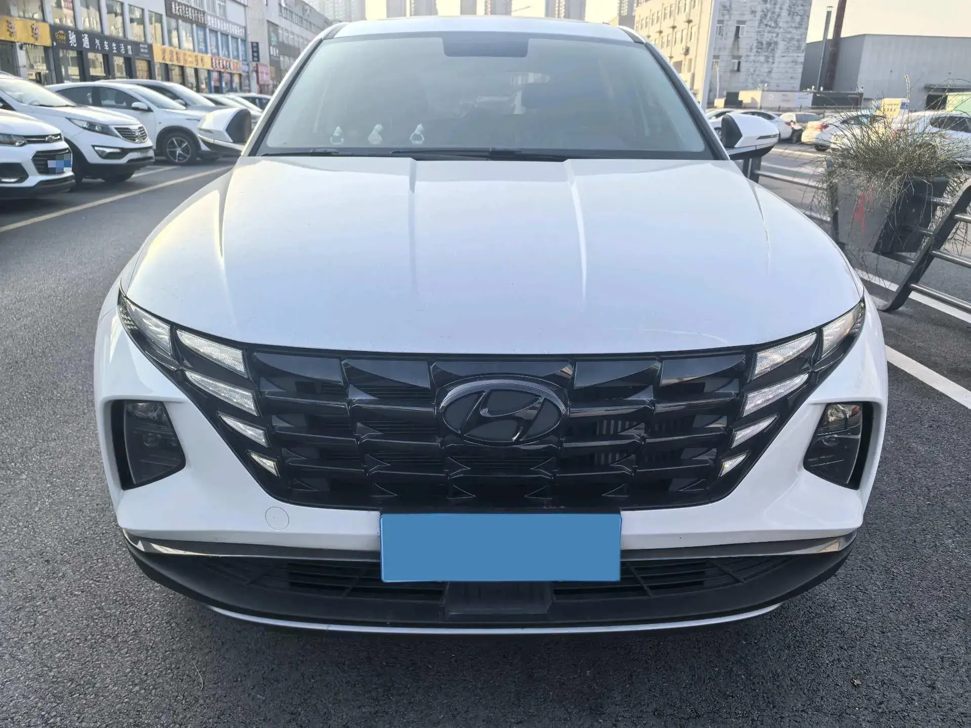 2022 HYUNDAI TUCSON thumbnail 2