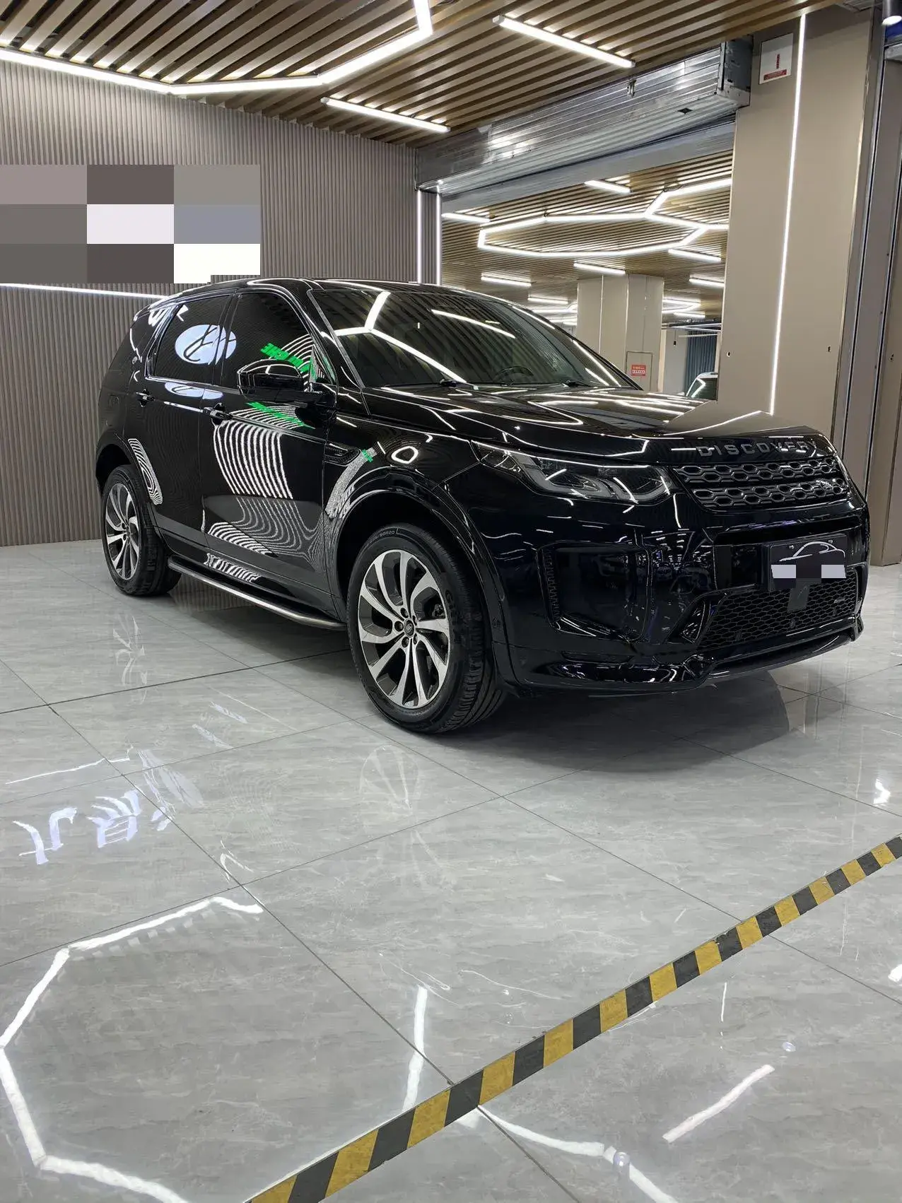 2022 LAND ROVER thumbnail 2