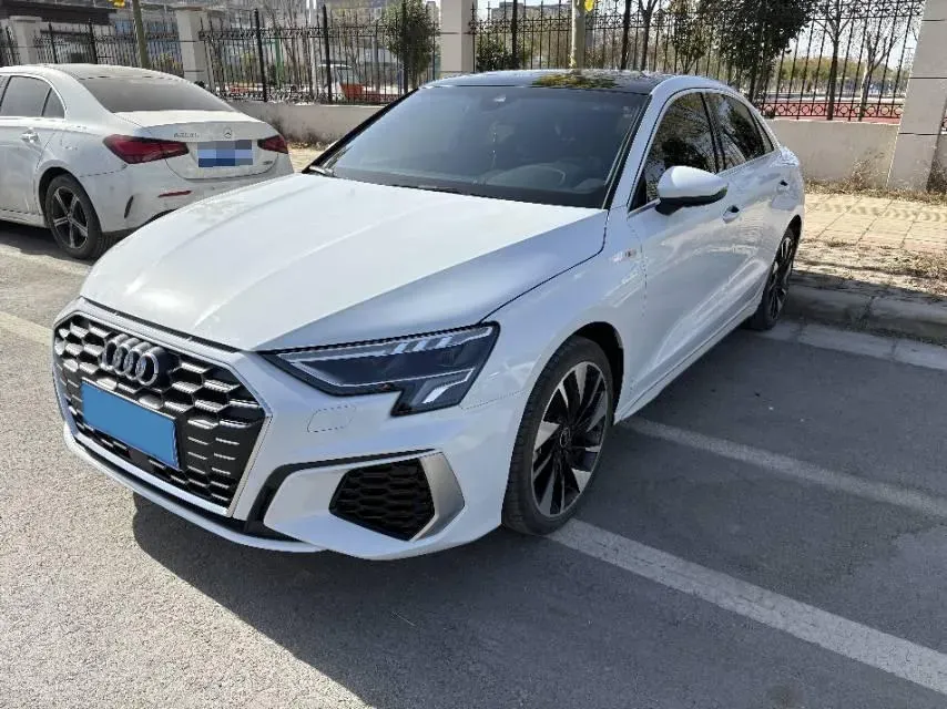 2024 Audi A3 1.4T 150HP L4 7DCT,autocango,china used car exporter,china ev exporter,chinese used car exporter,chinese used ev exporter
