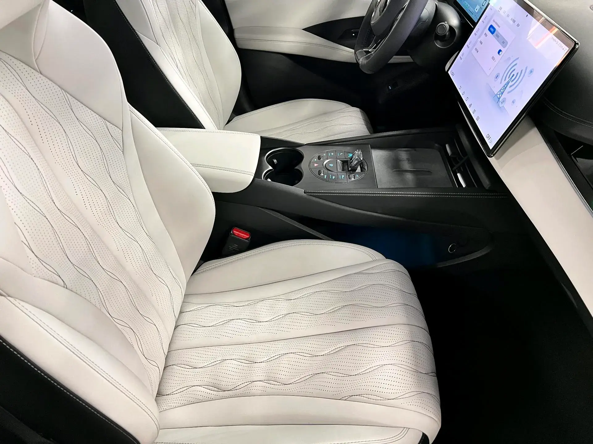 2024 BYD SEAL06 thumbnail 4