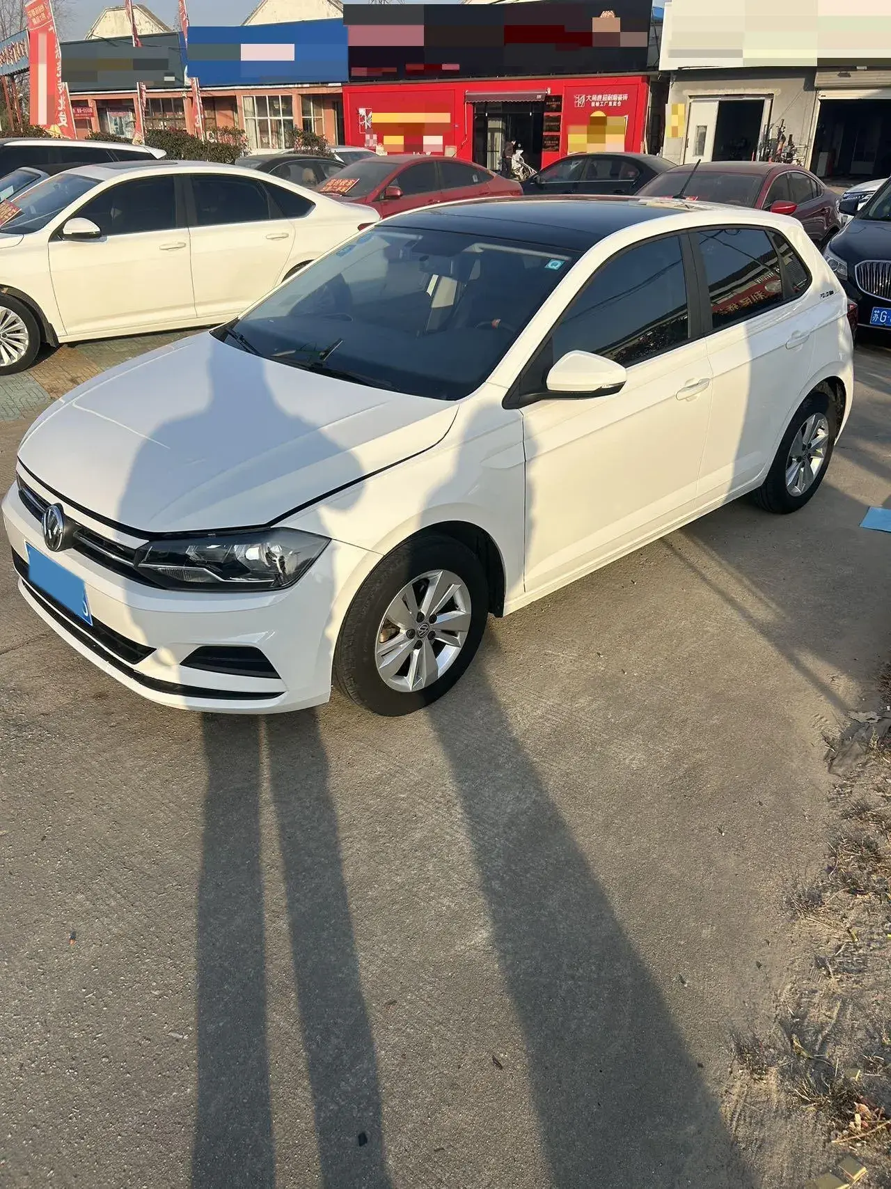 2019 VOLKSWAGEN POLO view 1