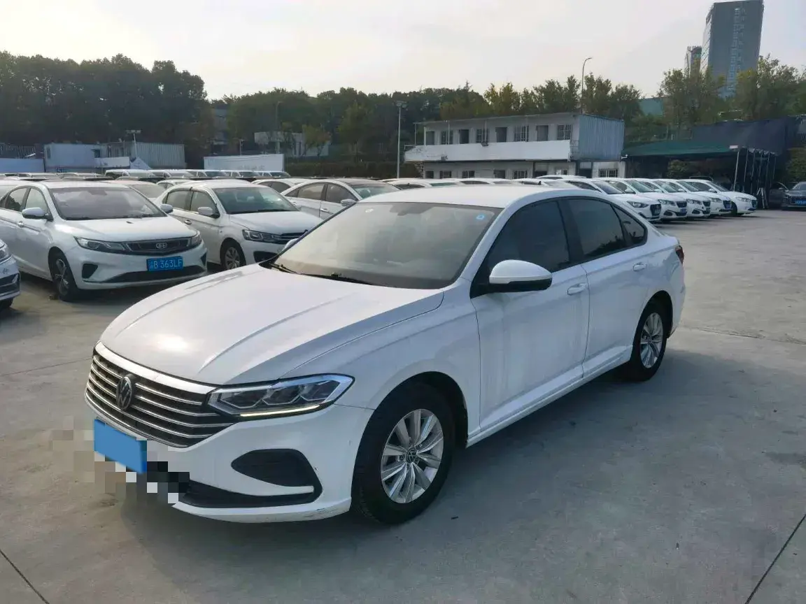 2023 VOLKSWAGEN LAVIDA view 1