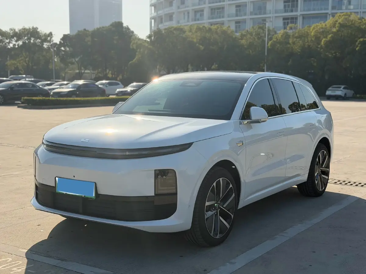 2024 Li L6 Range Extended 154HP L4 REEV 36.8KWH