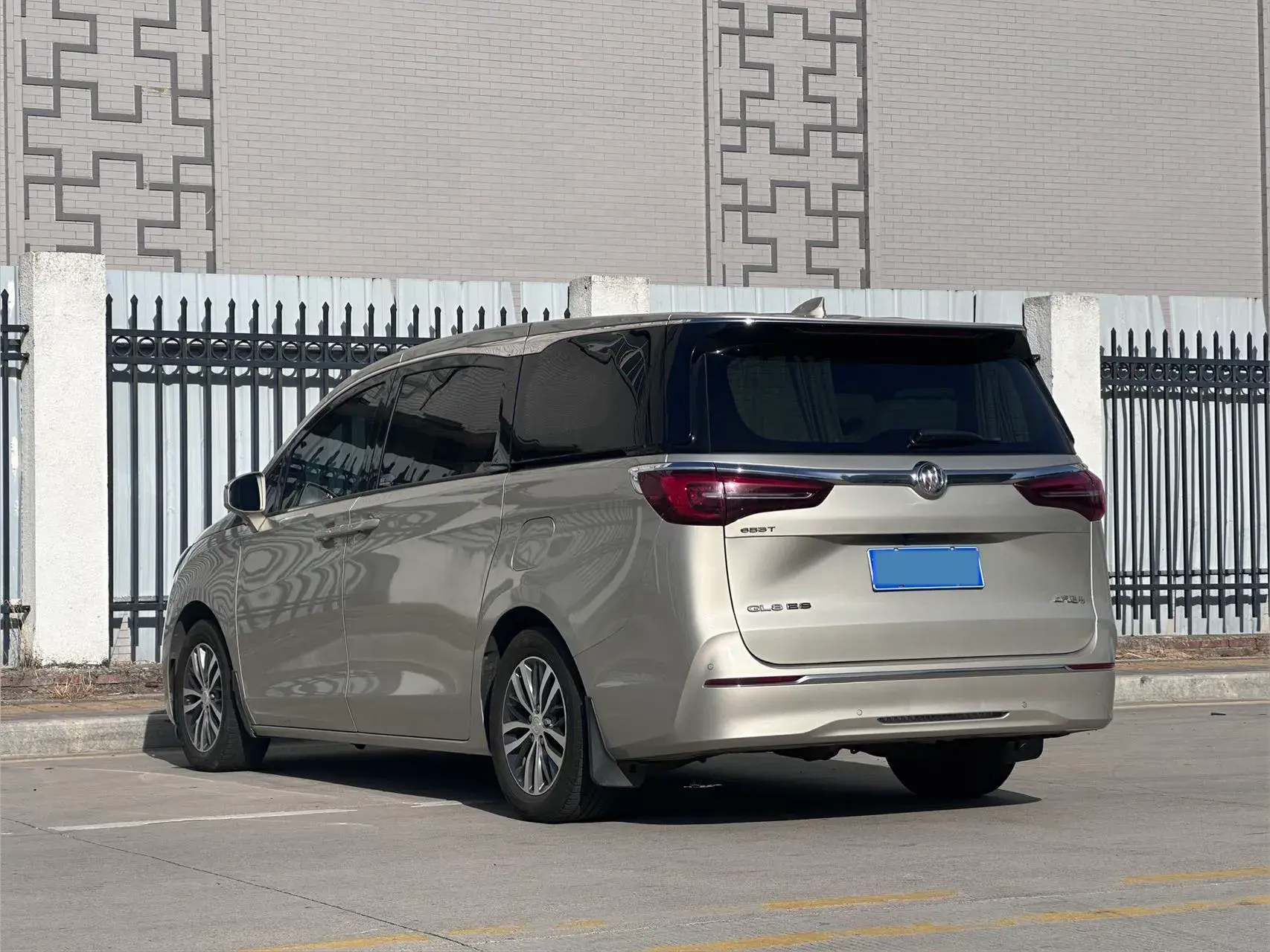 2021 BUICK GL8 thumbnail 4