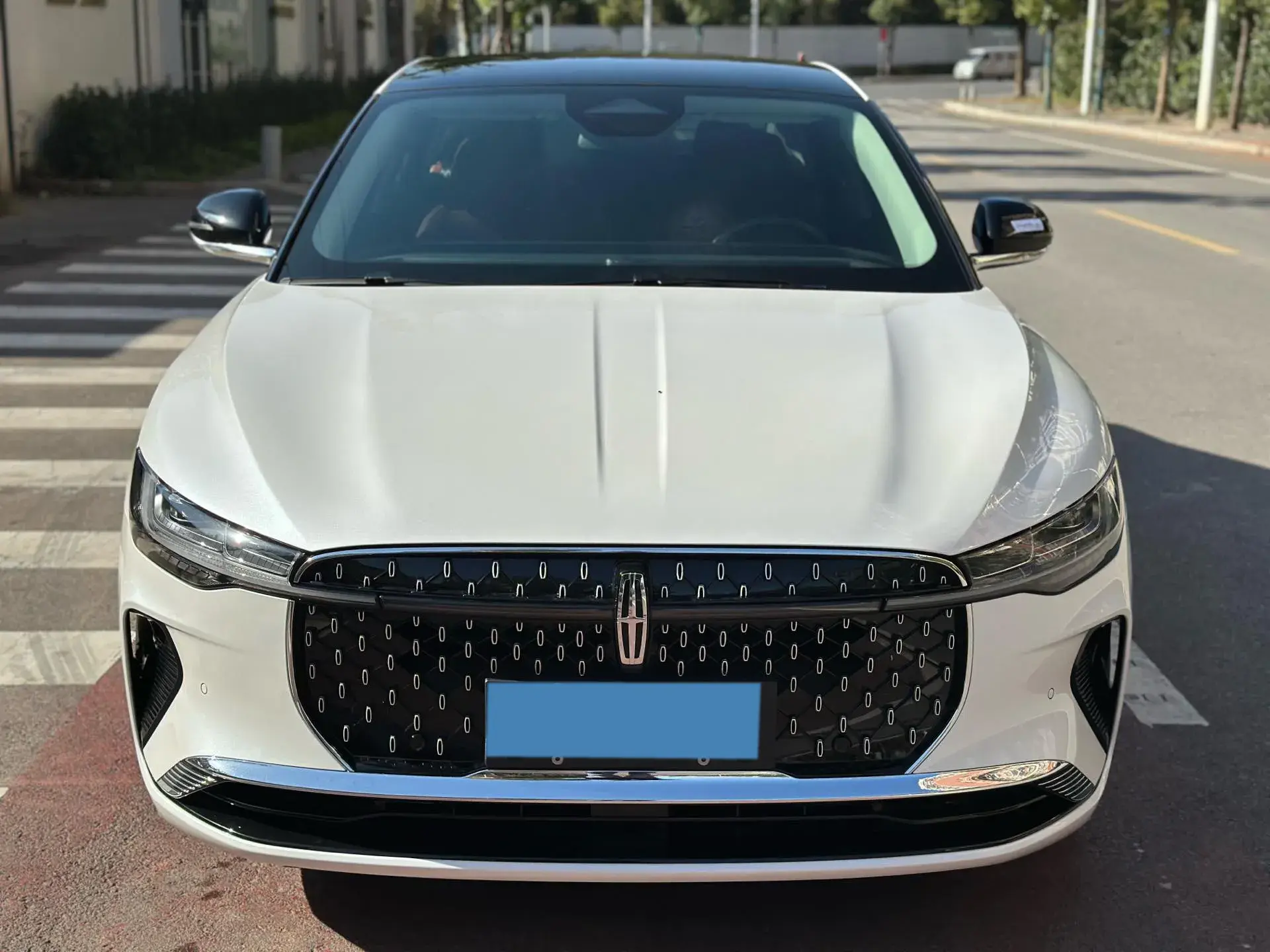 2025 LINCOLN Z thumbnail 3