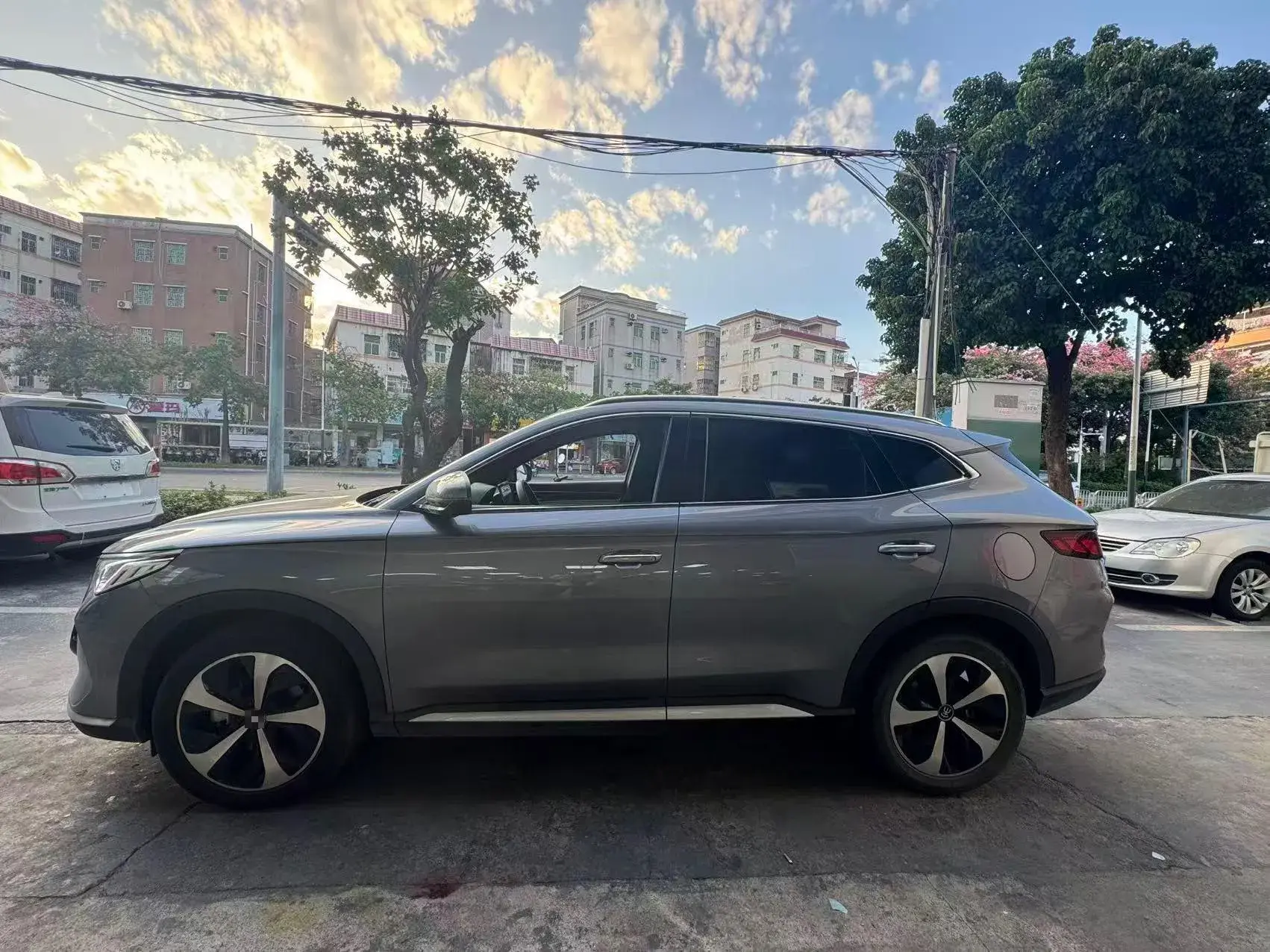 2021 BYD SONG thumbnail 3