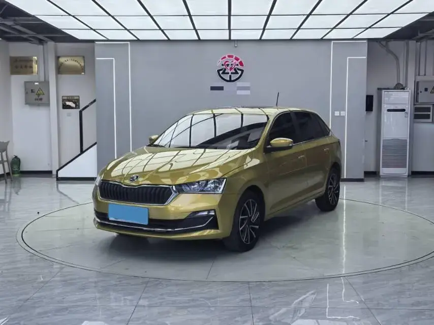 2020 Skoda Rapid Spaceback 1.5L 112HP L4 6AT