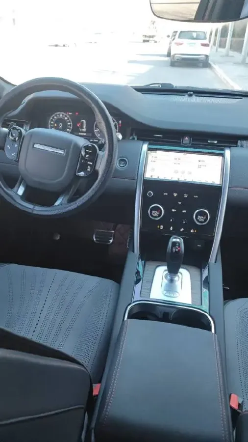 2021 Land Rover Discovery Sport 2.0T 249HP L4 9AT,autocango,china used car exporter,china ev exporter,chinese used car exporter,chinese used ev exporter