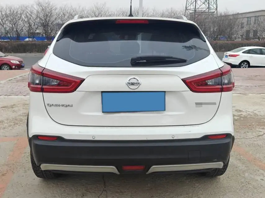 2022 NISSAN QASHQAI thumbnail 4