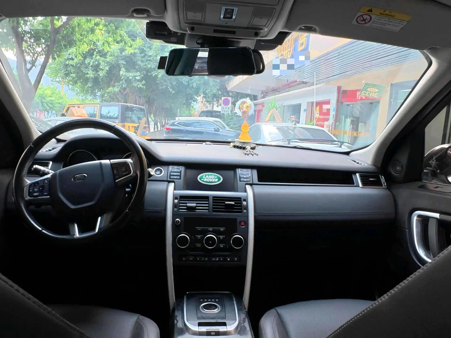 2018 LAND ROVER thumbnail 4