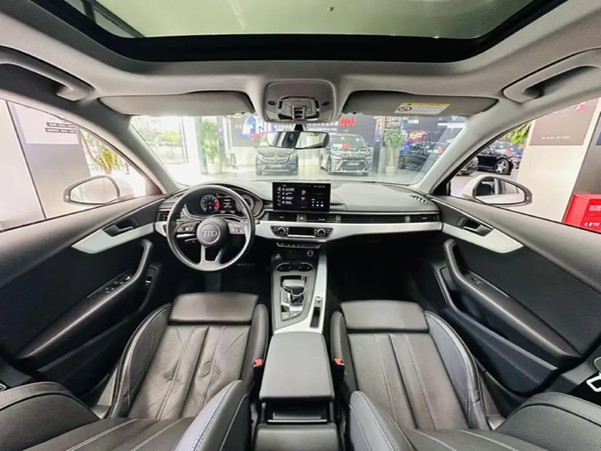 2020 Audi A4L 2.0T 190HP L4 7DCT,autocango,china used car exporter,china ev exporter,chinese used car exporter,chinese used ev exporter