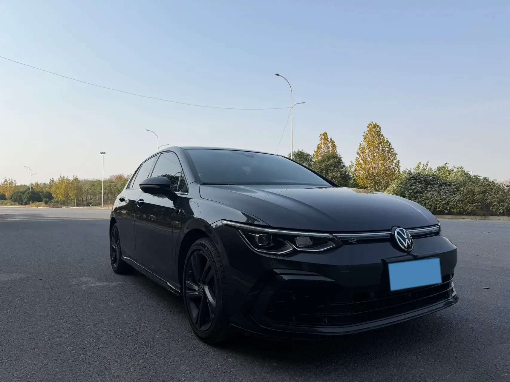 2021 VOLKSWAGEN GOLF thumbnail 3
