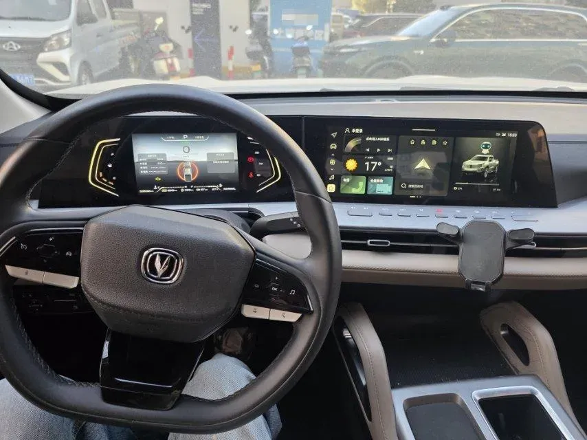 2024 ChangAn Hunter 2.0T 190HP L4 REEV 31.18KWH,autocango,china used car exporter,china ev exporter,chinese used car exporter,chinese used ev exporter