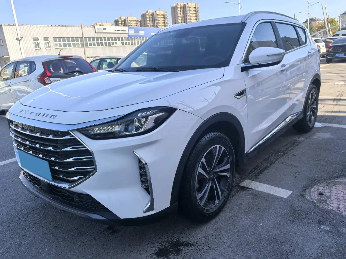 2021 Jetour X70 Plus 1.6T 197HP L4 7DCT