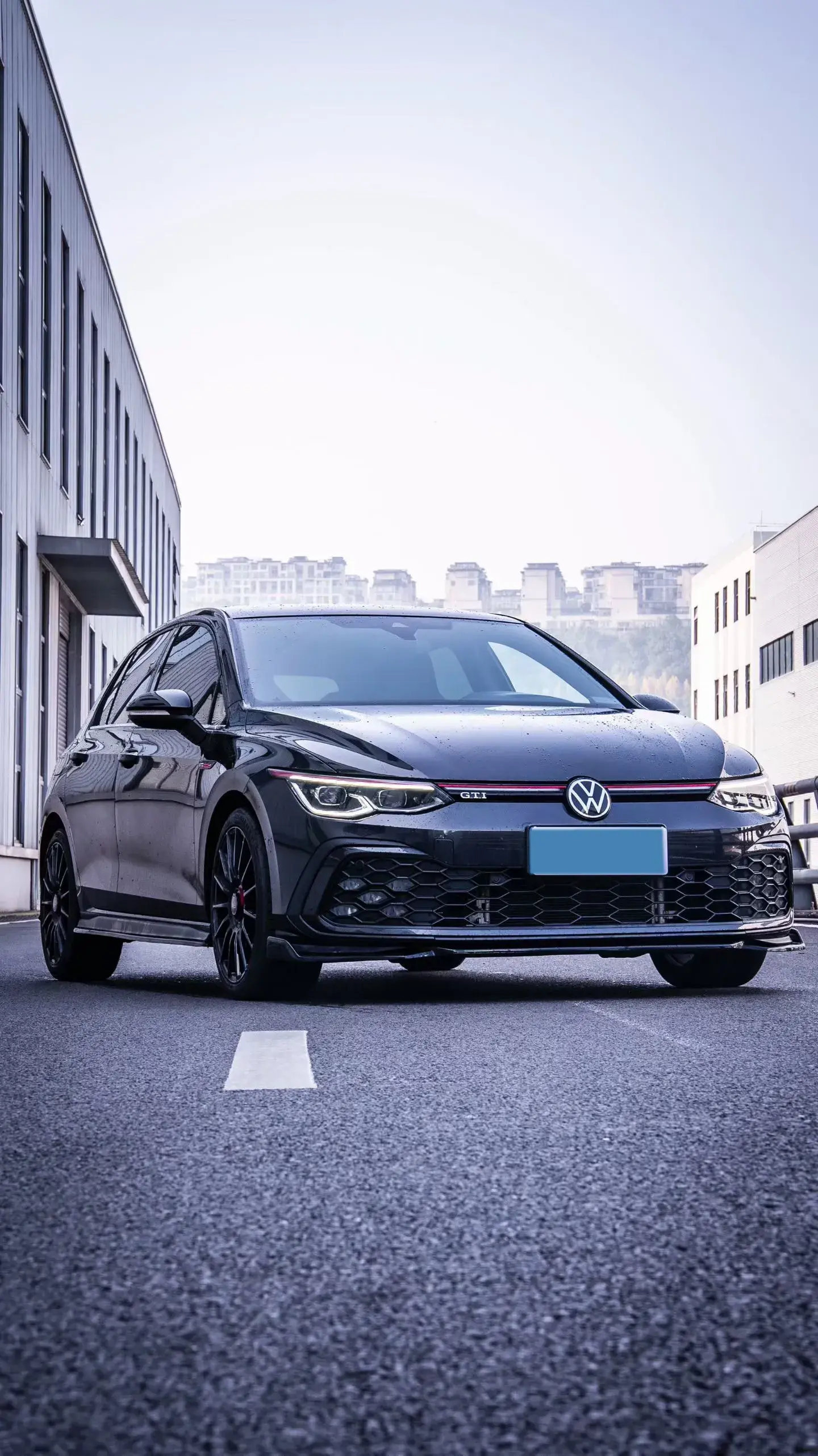 2023 VOLKSWAGEN GOLFGTI thumbnail 2
