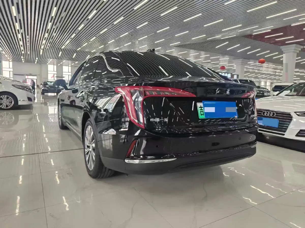2023 HongQi E-QM5 BEV 74.9KWH,autocango,china used car exporter,china ev exporter,chinese used car exporter,chinese used ev exporter