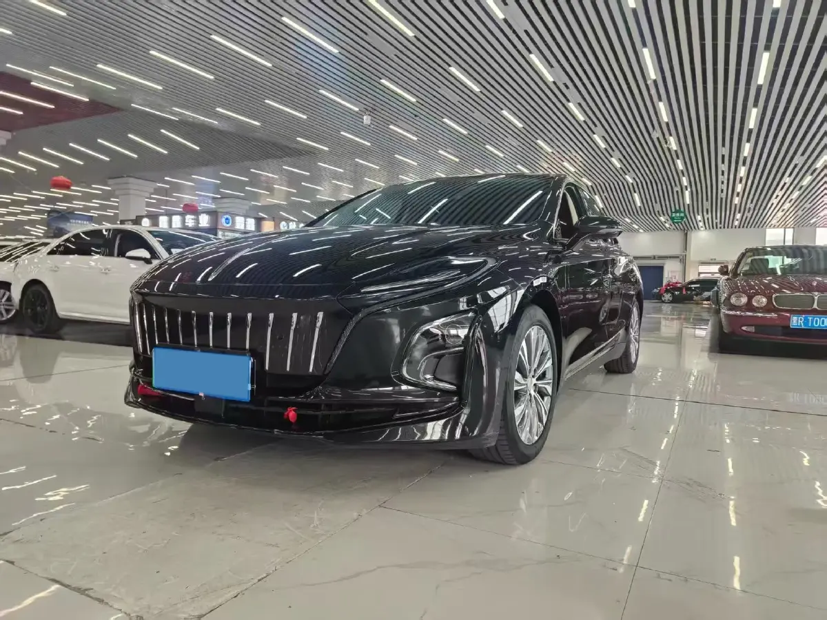 2023 HongQi E-QM5 BEV 74.9KWH
