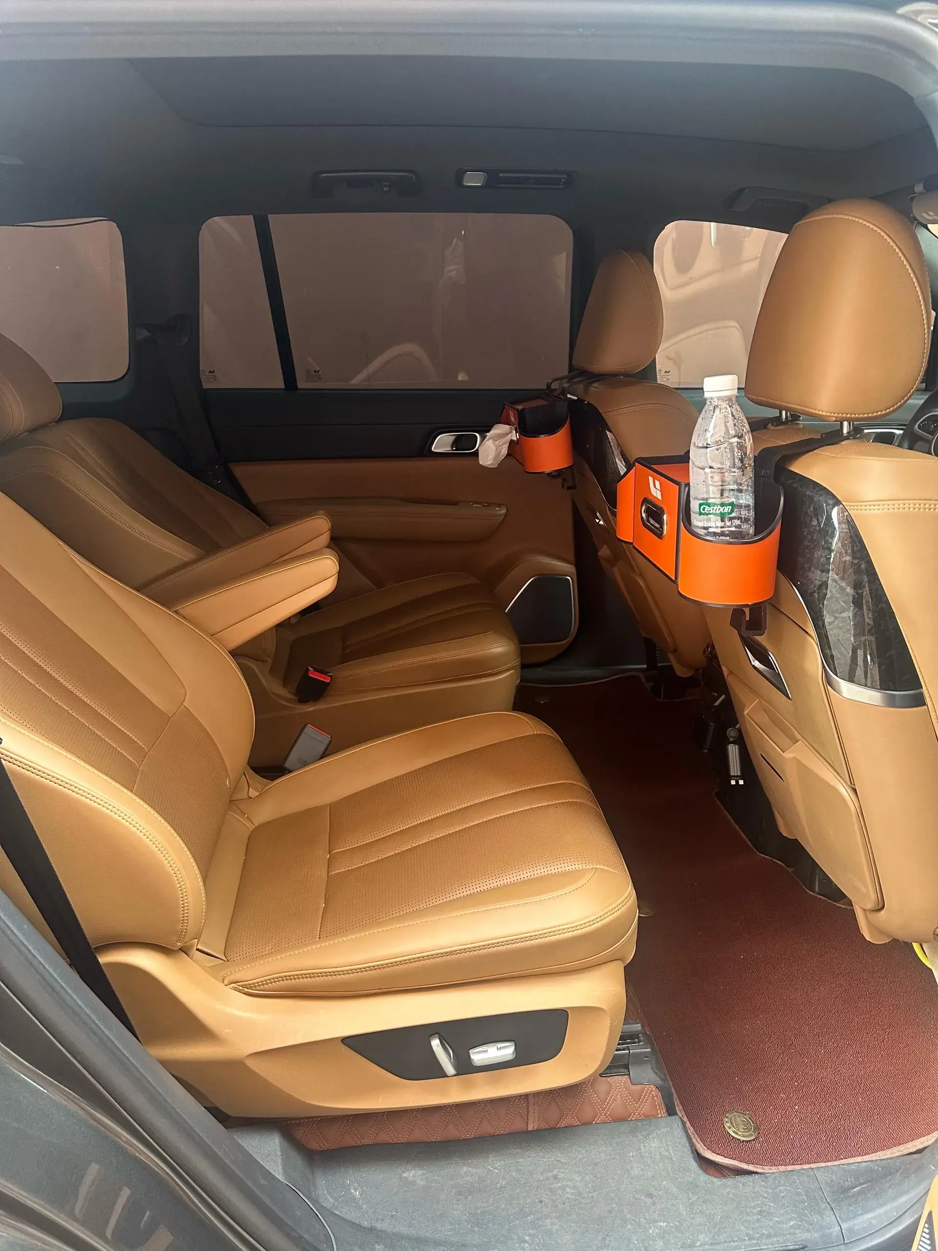 2020 LI ONE thumbnail 4